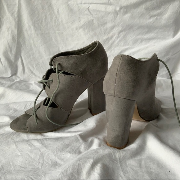 New Look UK brand gray block suede heels 8,5 (39eu) size - Picture 8 of 10